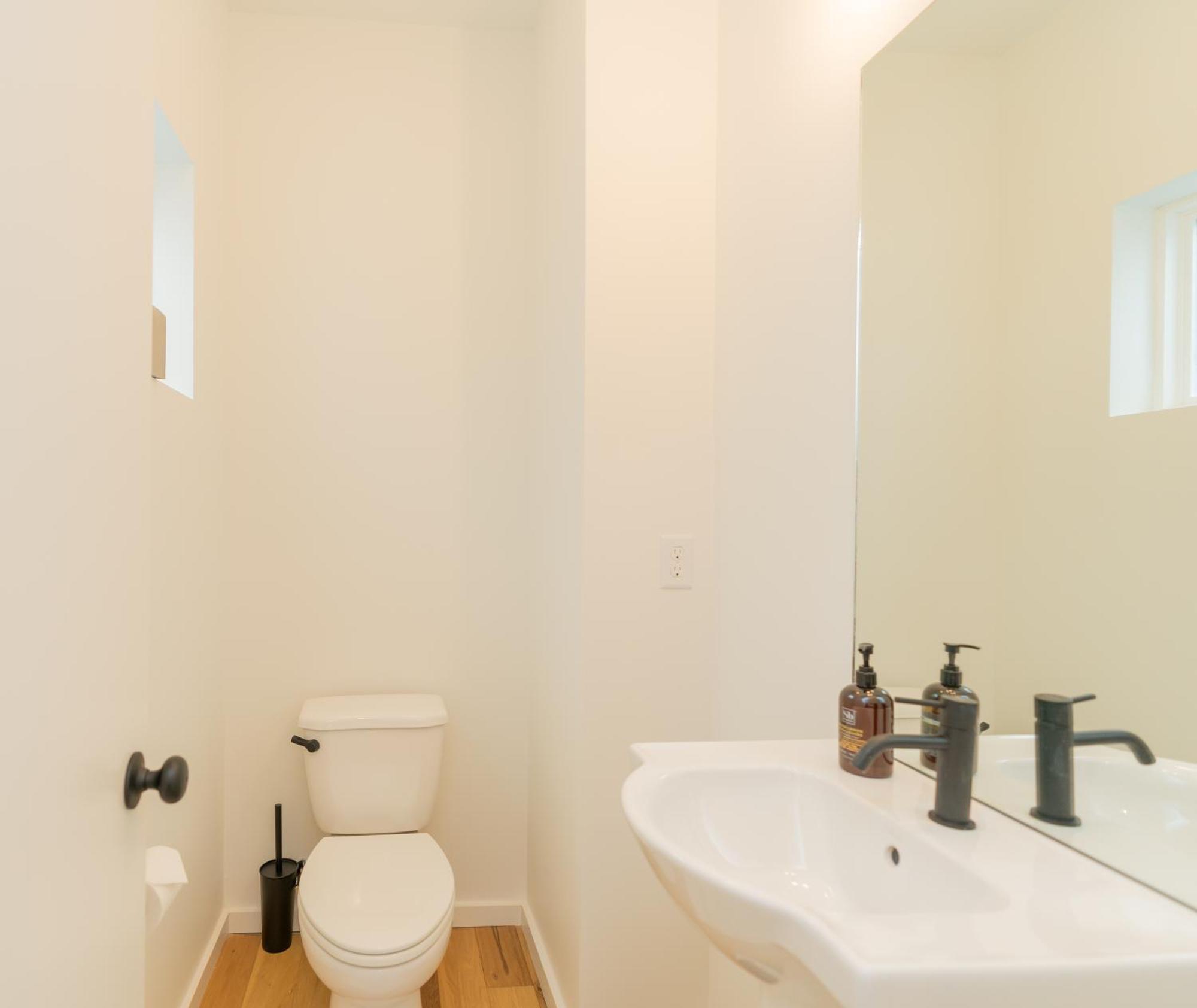 Your St Elmo Getaway For Rock & Ruby Falls, 2bd Townhome, 6 Min To Downtown Appartement