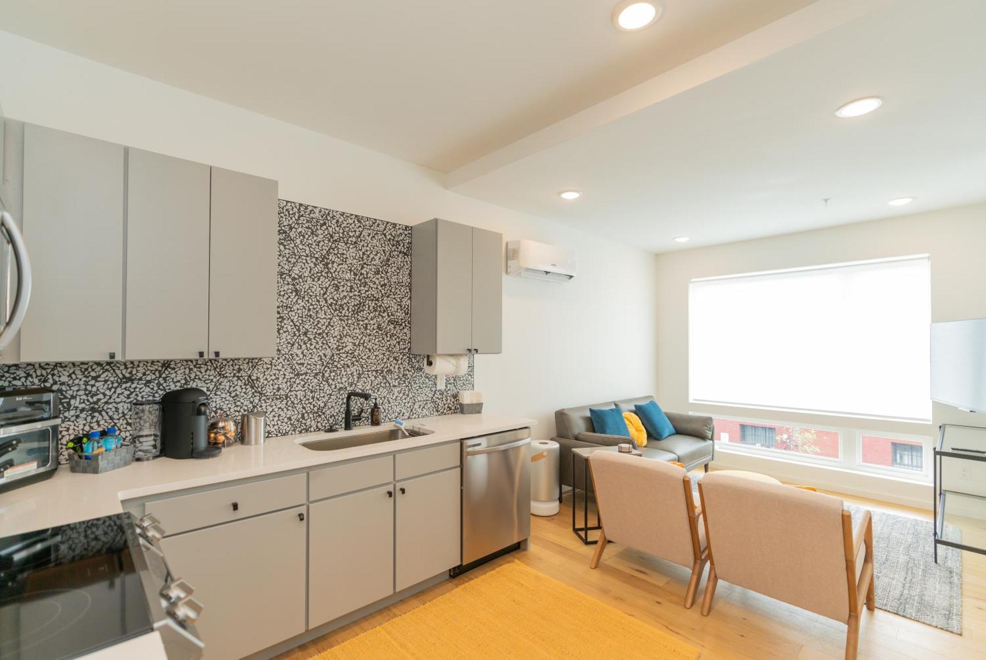 Your St Elmo Getaway For Rock & Ruby Falls, 2bd Townhome, 6 Min To Downtown Appartement *