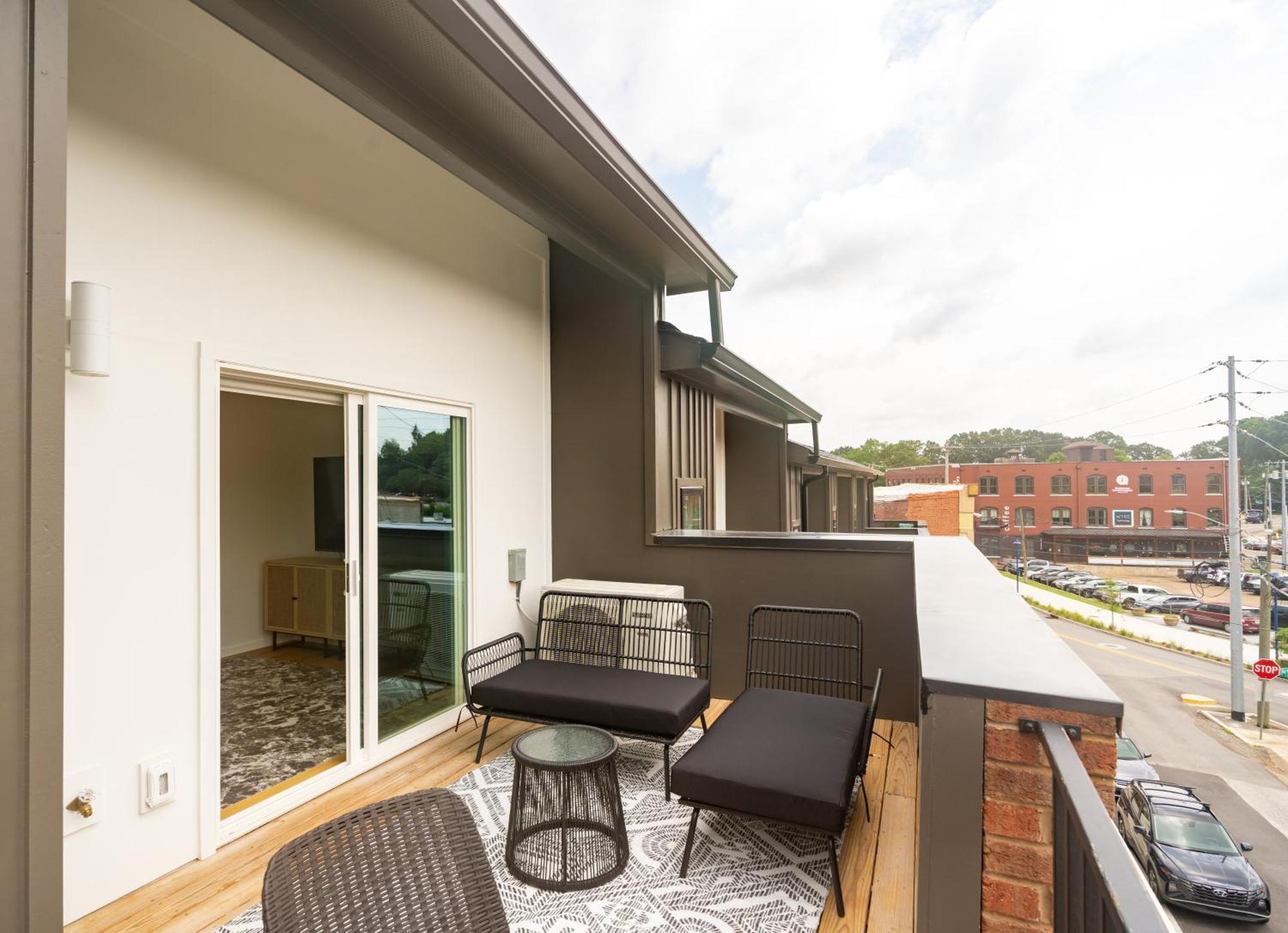 Your St Elmo Getaway For Rock & Ruby Falls, 2bd Townhome, 6 Min To Downtown Appartement