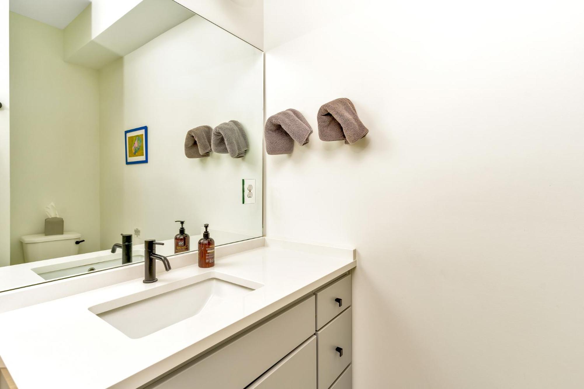Your St Elmo Getaway For Rock & Ruby Falls, 2bd Townhome, 6 Min To Downtown * Chattanooga