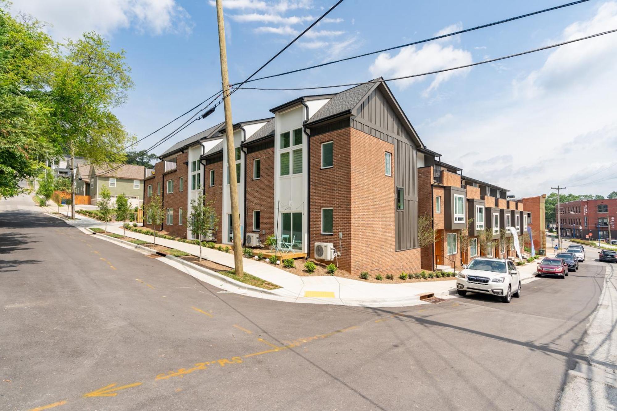 Your St Elmo Getaway For Rock & Ruby Falls, 2bd Townhome, 6 Min To Downtown